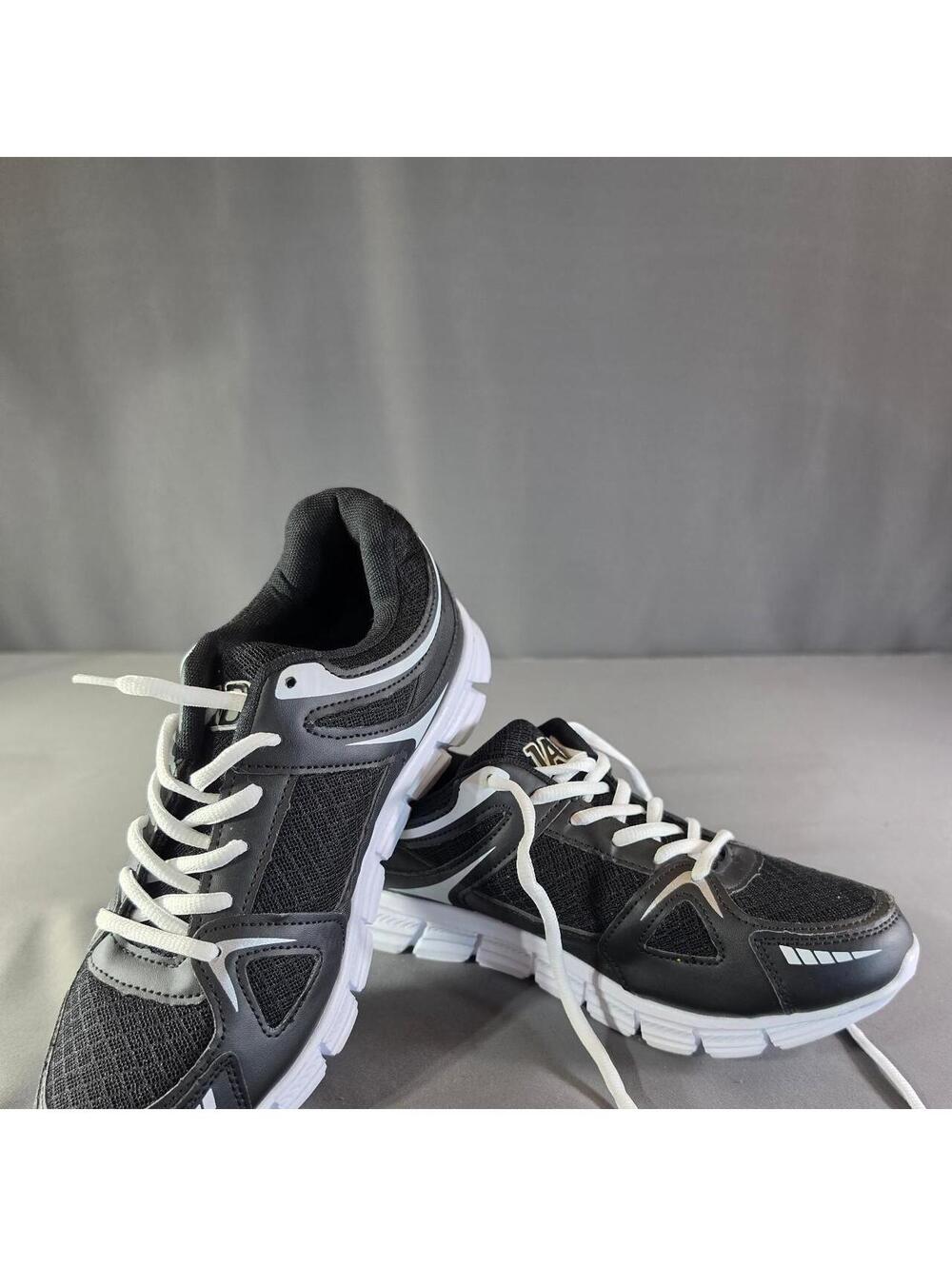 JAG Women's Sneakers US 7 Black White Mesh Running Shoes New With Tags